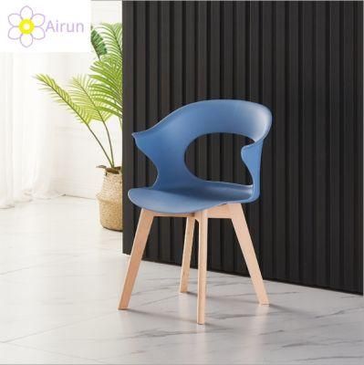 Hot Selling Cheap Home Furniture Dining Room Chair PP Back Wooden Legs Plastic Dining Chairs