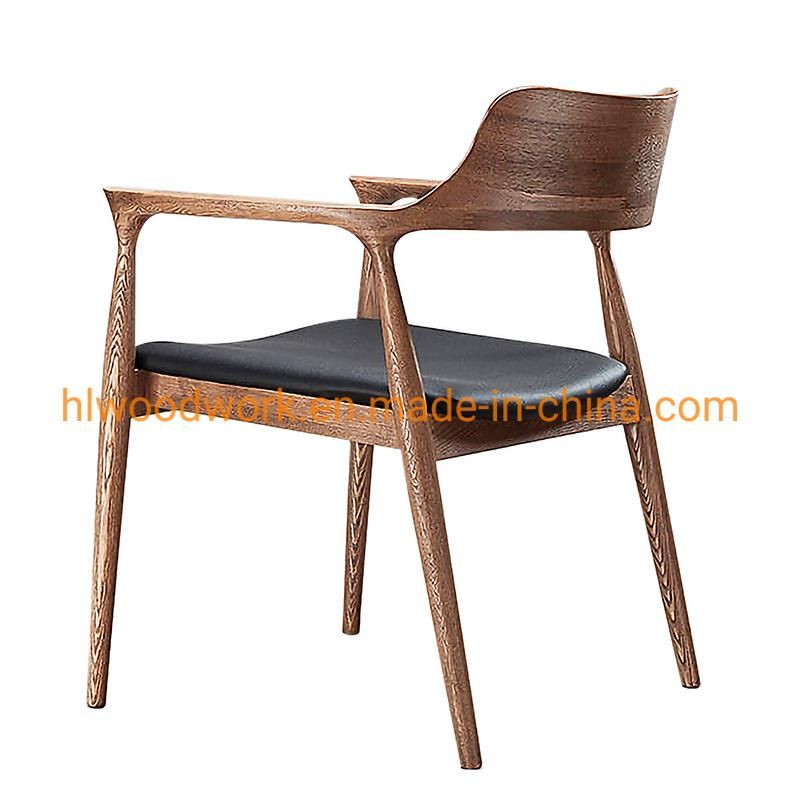 High Quality Hot Selling Modern Design Furniture Dining Chair Oak Wood Walnut Color Black PU Cushion Wooden Chair Arm Chair Dining Room Furniture Dining Chair