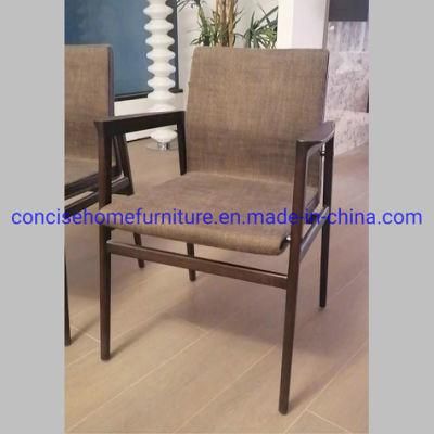 Popular Chinese Manufacturer Made Solid Wood Chair with Fabric Upholstery Dining Chair