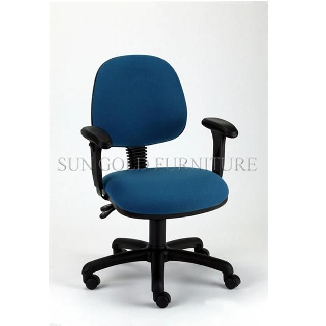 Red Armrest Fabric Swivel Staff Office Computer Chair (SZ-OC136Y)