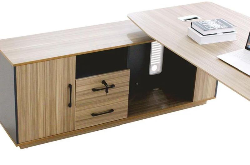 Boss Desks Contracted and Contemporary Office Furniture Panel Furniture