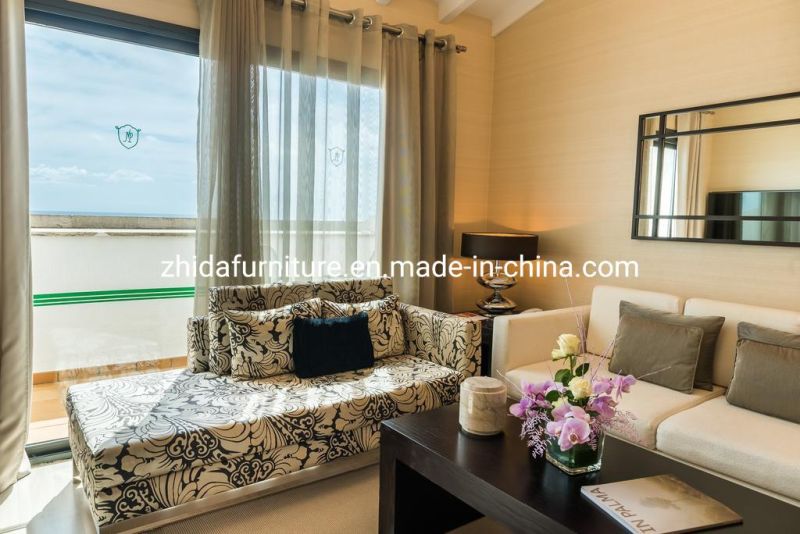 5 Star Vacation Hotel Customized Furniture Modern Design Apartment Villa Furniture Supply Solid Wood King Size Bed with Outdoor Chair