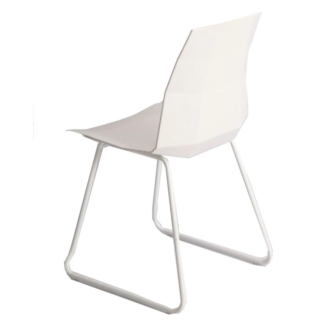 Modern Furniture Hot Sale PP Dining Chair with Painting Coated Metal Legs