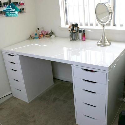Hot Sale White Color Corner Hollywood Modern Makeup Table with Mirror Wholesale