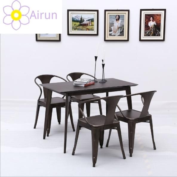 Factory Direct Sale Simple Retro Style Wooden Metal Iron Frame Dining Table