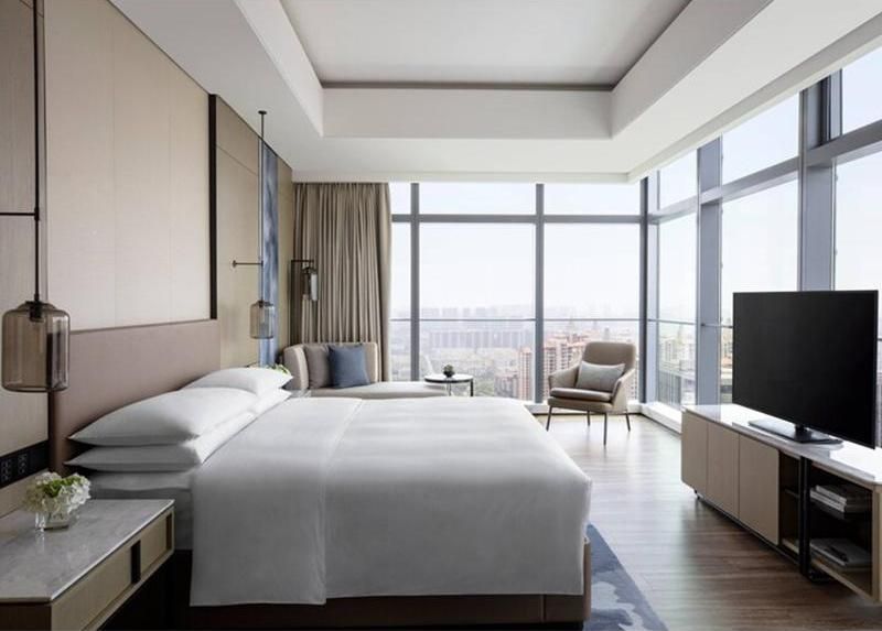 Luxury Modern Design Hotel Bedroom Furniture with Leather Headboard Panel