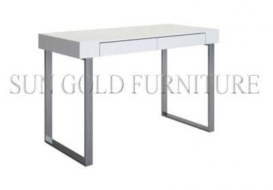 Modern Office Table Design High Gloss Laptop Computer Desk (SZ-OD472)