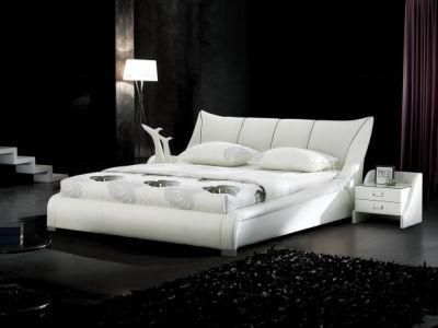 Modern Furniture Luxury Bedroom Furniture Set King Bed Leather Bed Gc1607