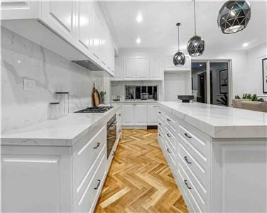 Custom Apartment High End Cream White Solid Wood Kitchen Cabinet