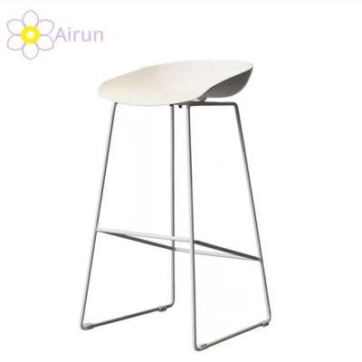 Nordic Style Design White Bar Stool Italian Design Bar Chair Bar Stool