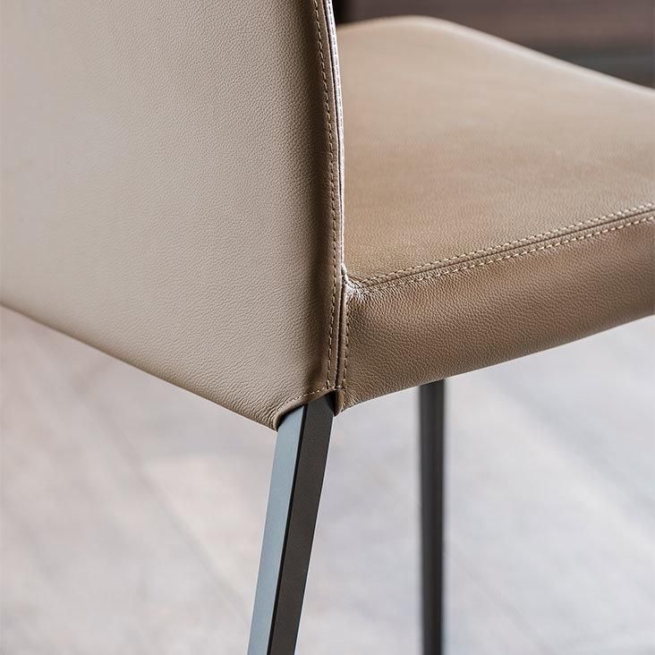 CFC-05 Arm Chair/Microfiber Leather//High Density Sponge//Metal Base/Italian Sample Furniture in Home and Hotel