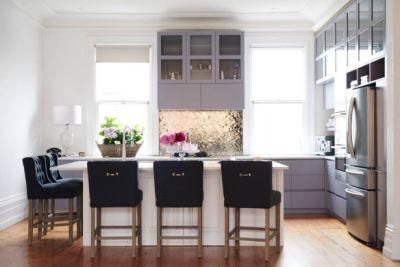 French Style Furniture Classic Design White Splashback Knob Handle Floor Mount Kitchen Cabinets