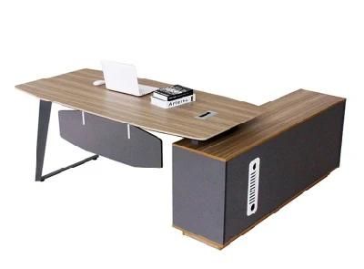 Boss Desks Contracted and Contemporary Office Furniture Panel Furniture