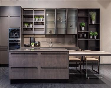 Custom Luxury Freestanding Practical MDF Wood Veneer Kitchen Cabinet with Transparent Glass