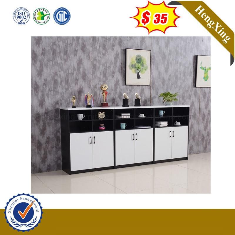 Garranty Quality Style 3 Doors Simple Unique Metal White Bedroom Furniture Hx-8n1556