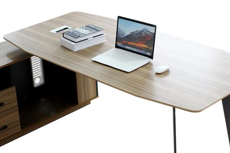 Boss Desks Contracted and Contemporary Office Furniture Panel Furniture