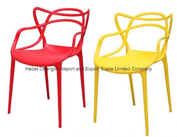 New Modern Design High Quality Plastic Dining Chair