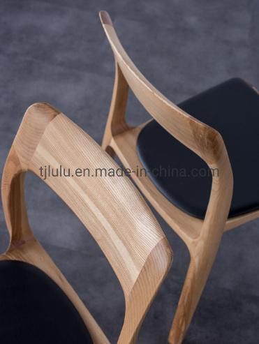 Wholesale Modern Nordic Solid Wood Dining Chair with PU Leather Cushion for Dining Room and Living Room Wegner Wooden Restaurant Chair