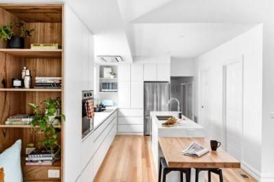 Beautiful Light-Filled Space Solid Timber Australia Design Handleless L-Shape Adjustable Shelf Kitchen Cabinets