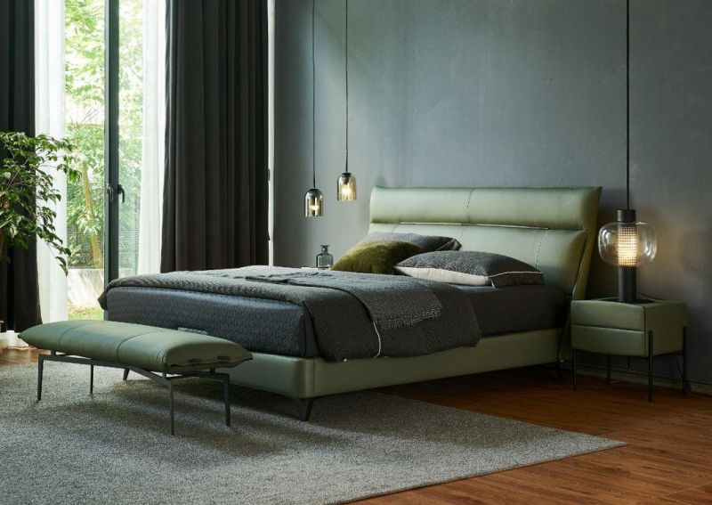2021 New Bed Bedroom Furniture Sets Genuine Leather Bed King Bed Gc2117