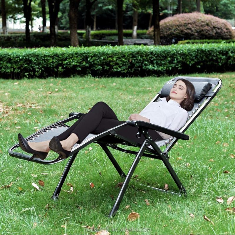 Folding Zero Gravity Chair Outdoor Folding Reclining Beach Chair Folding Sun Lounge Chair