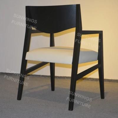 Nordic Solid Wood Dining Chair in American Ash Wood