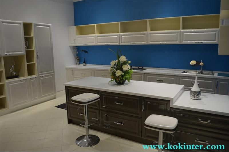 Modern Modular Lacquer and Acrylic Kitchen Cabinet with Island Cabinet