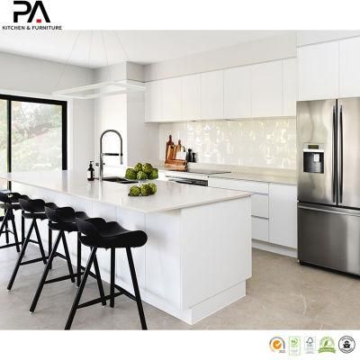 Modern White Custom Kitchen Cabinets